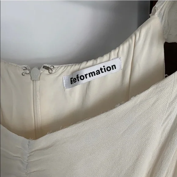 Size 4 Reformation Butterfly Dress - Picture 4 of 7